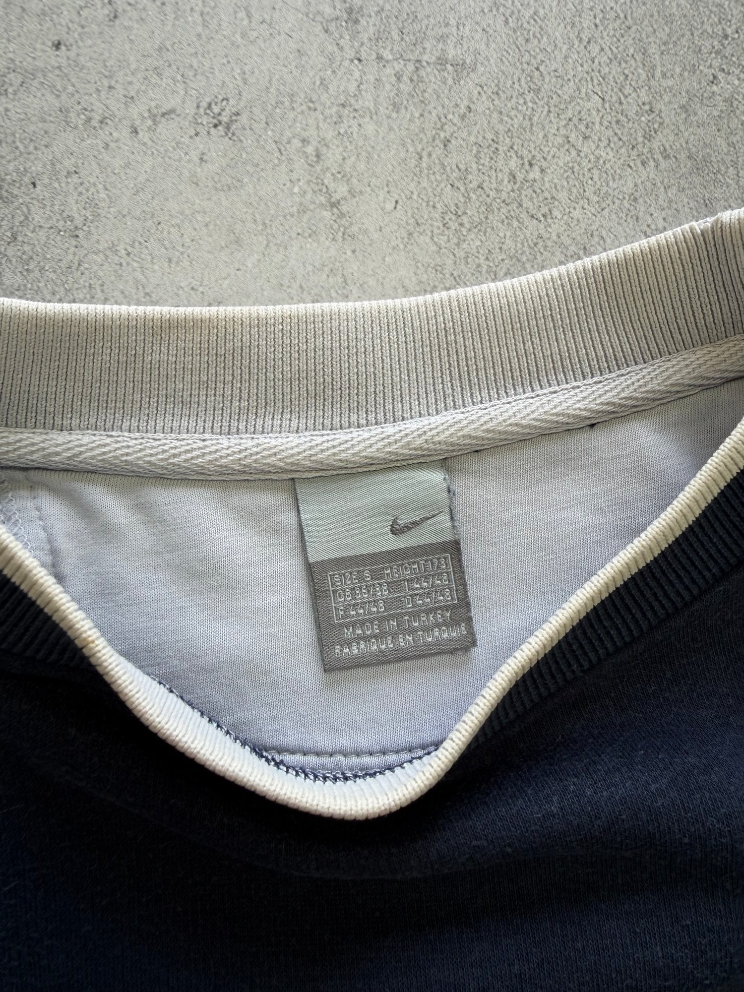 Vintage Nike Swoosh Sweatshirt - S