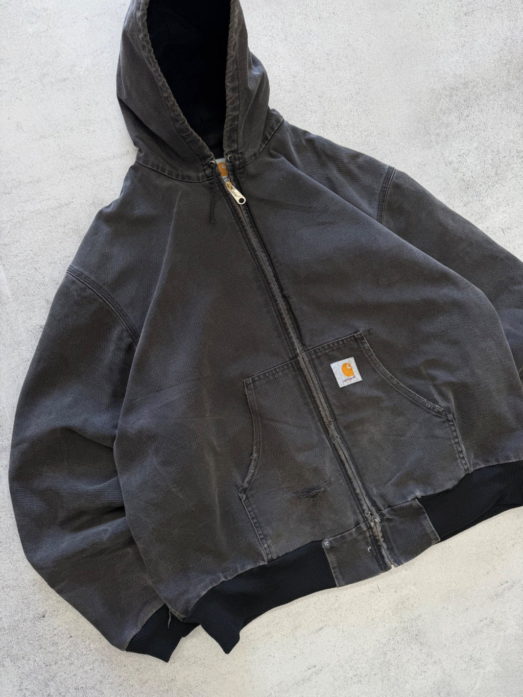 Carhartt Distressed Hooded Jacket - L