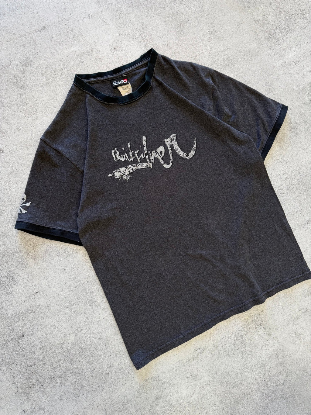 Vintage Quiksilver Graphic T-Shirt - S