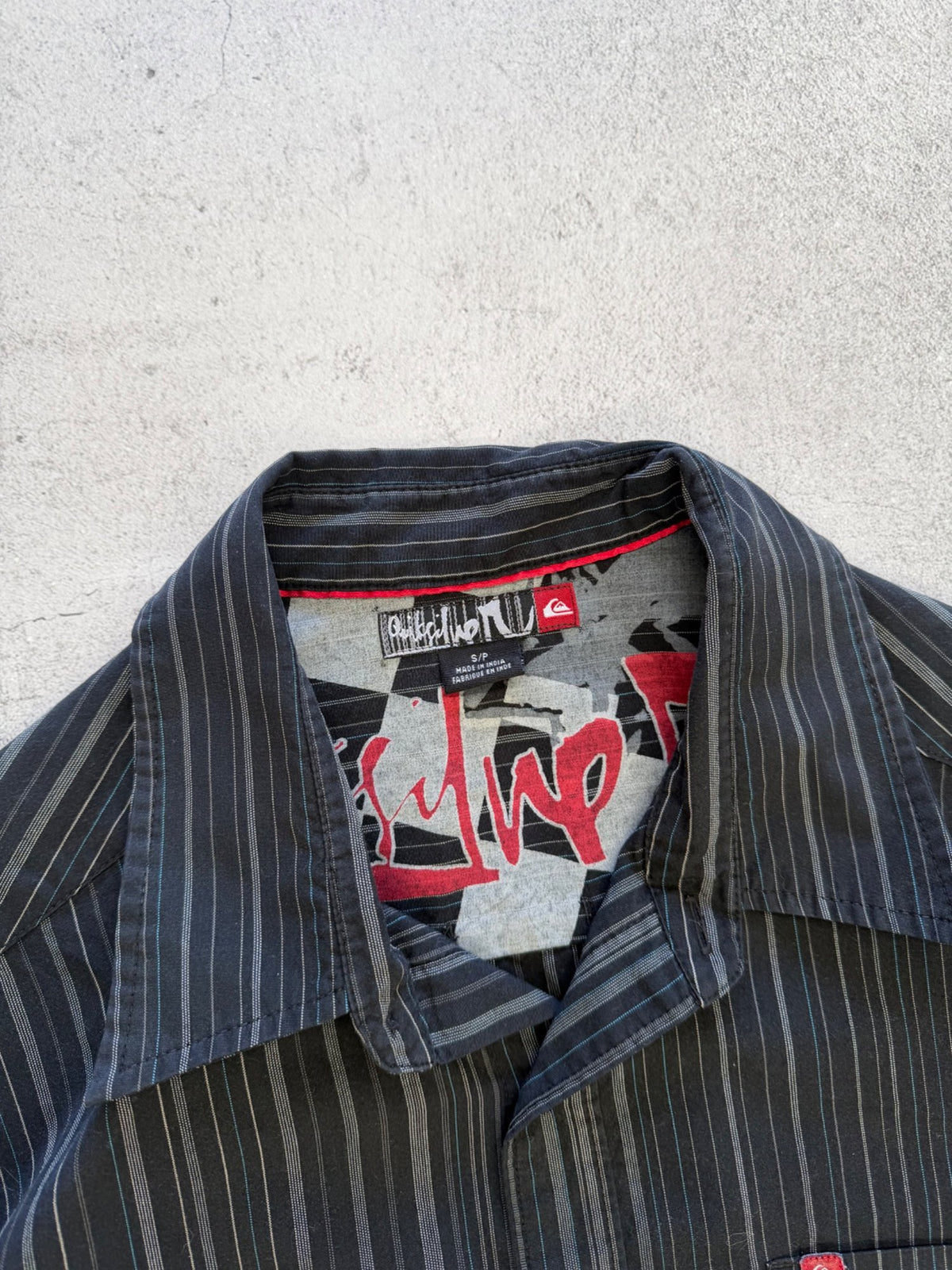 Vintage Quiksilver Stripe Short Sleeve Shirt - M