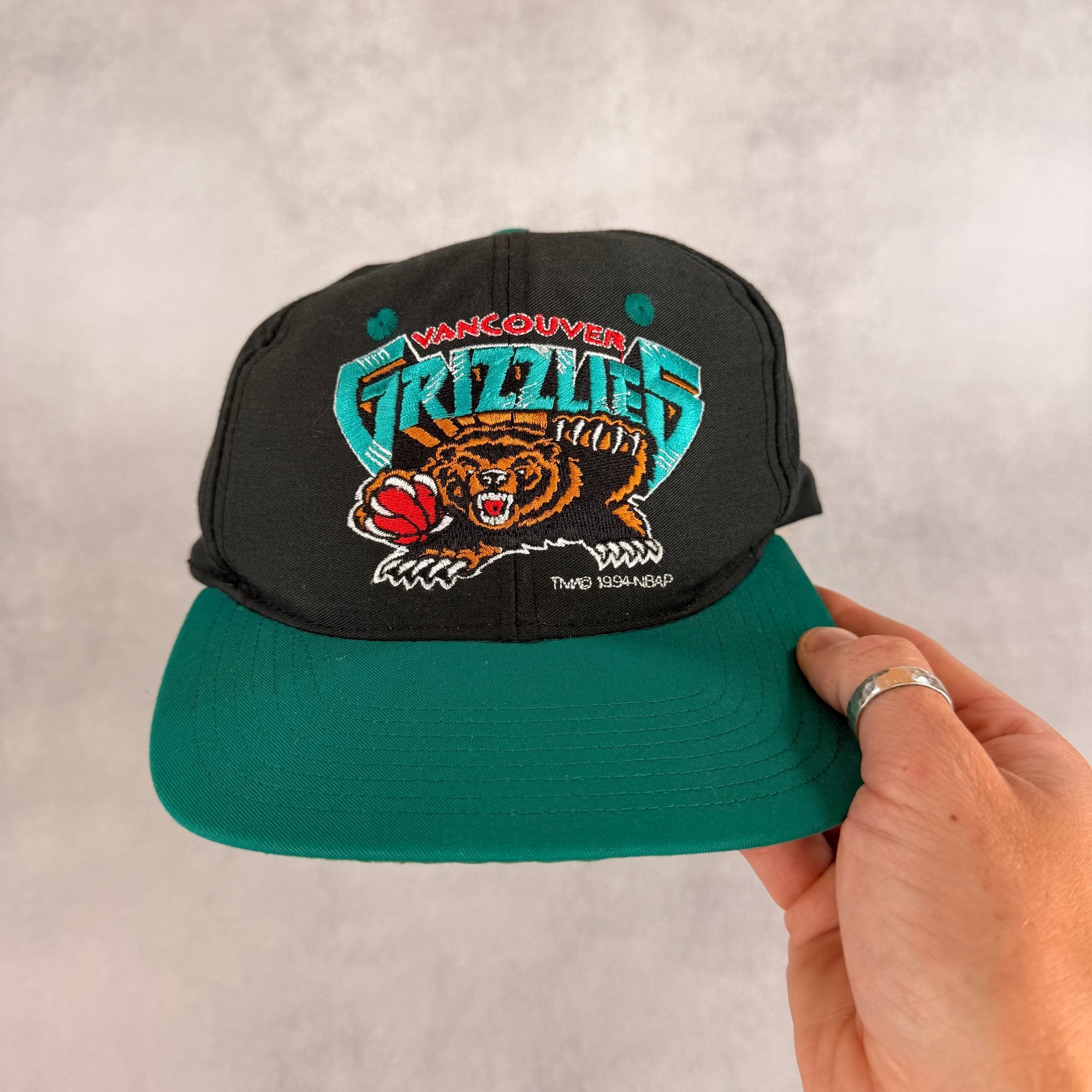 Vancouver Grizzlies Competitor Cap