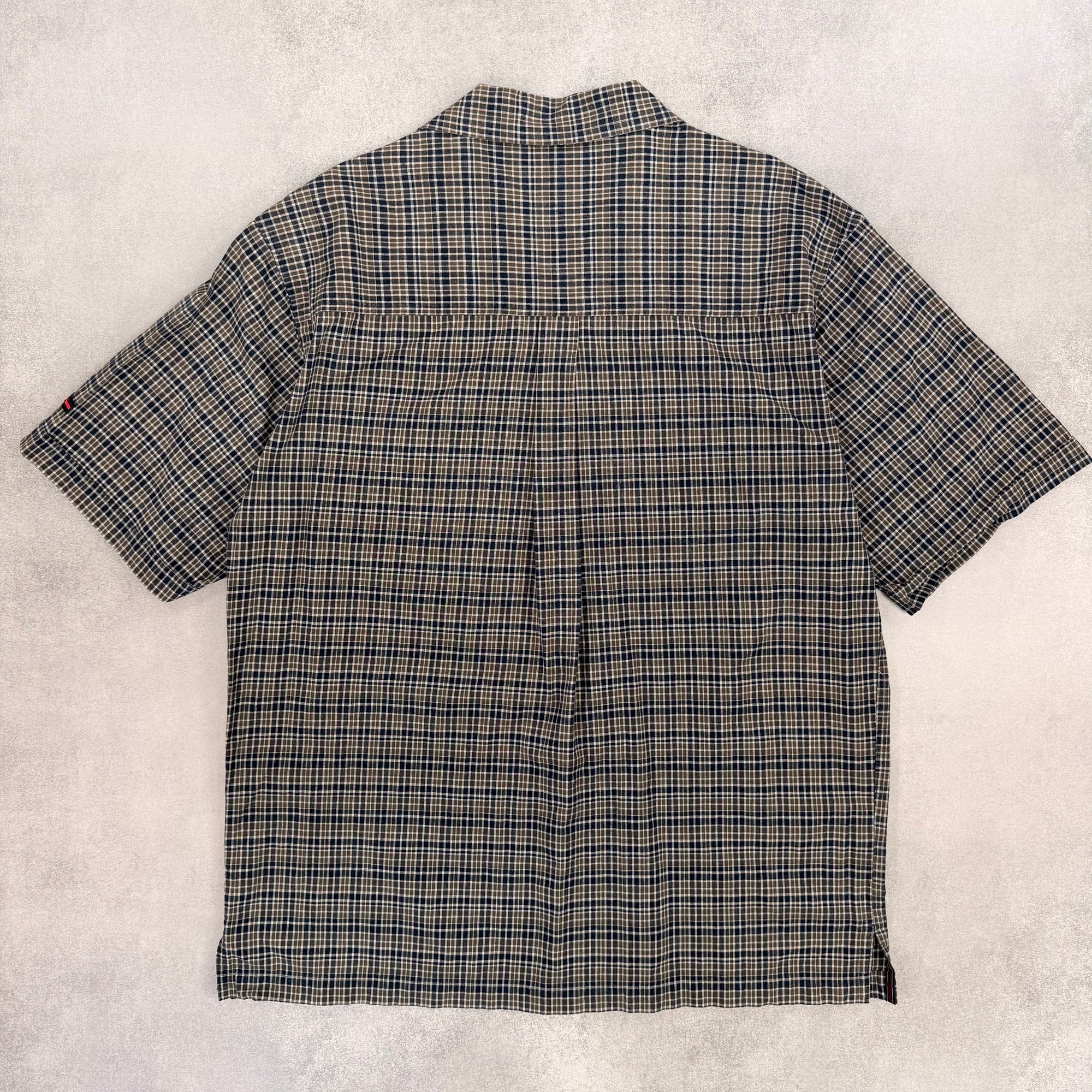 FUBU Checkered Short Sleeve Shirt - L