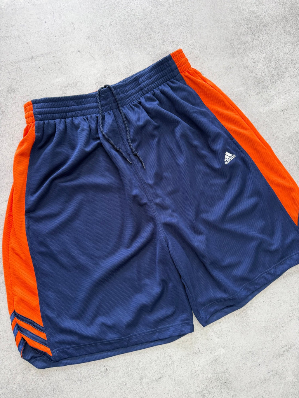 Adidas Activewear Shorts - XL