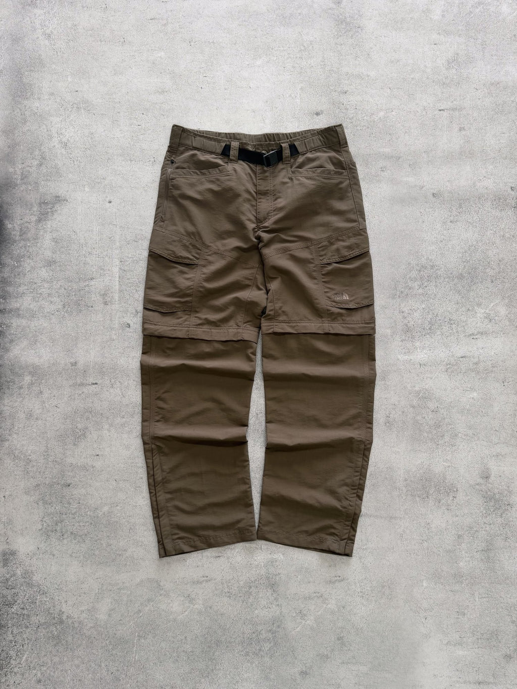 The North Face Convertible Cargo Trousers/Shorts - M