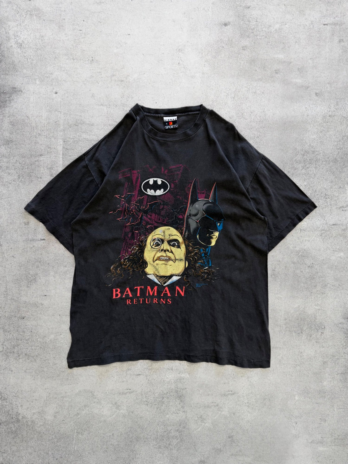 Vintage Signal Batman Returns Vintage T-Shirt - XL