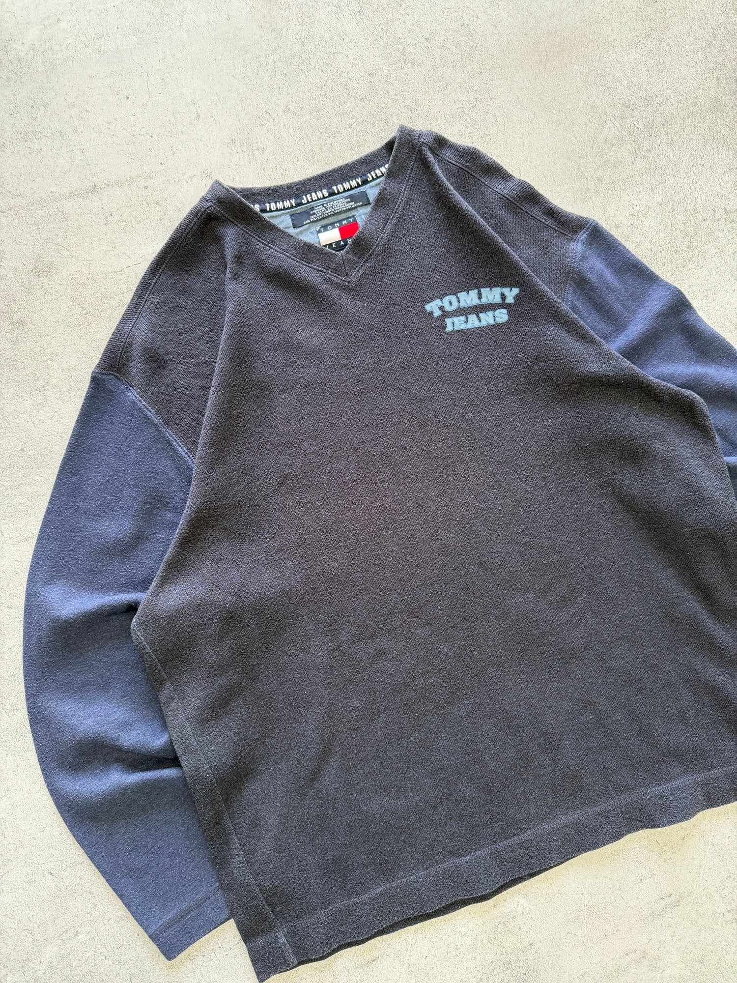 Tommy Jeans Long Sleeve T-Shirt - M