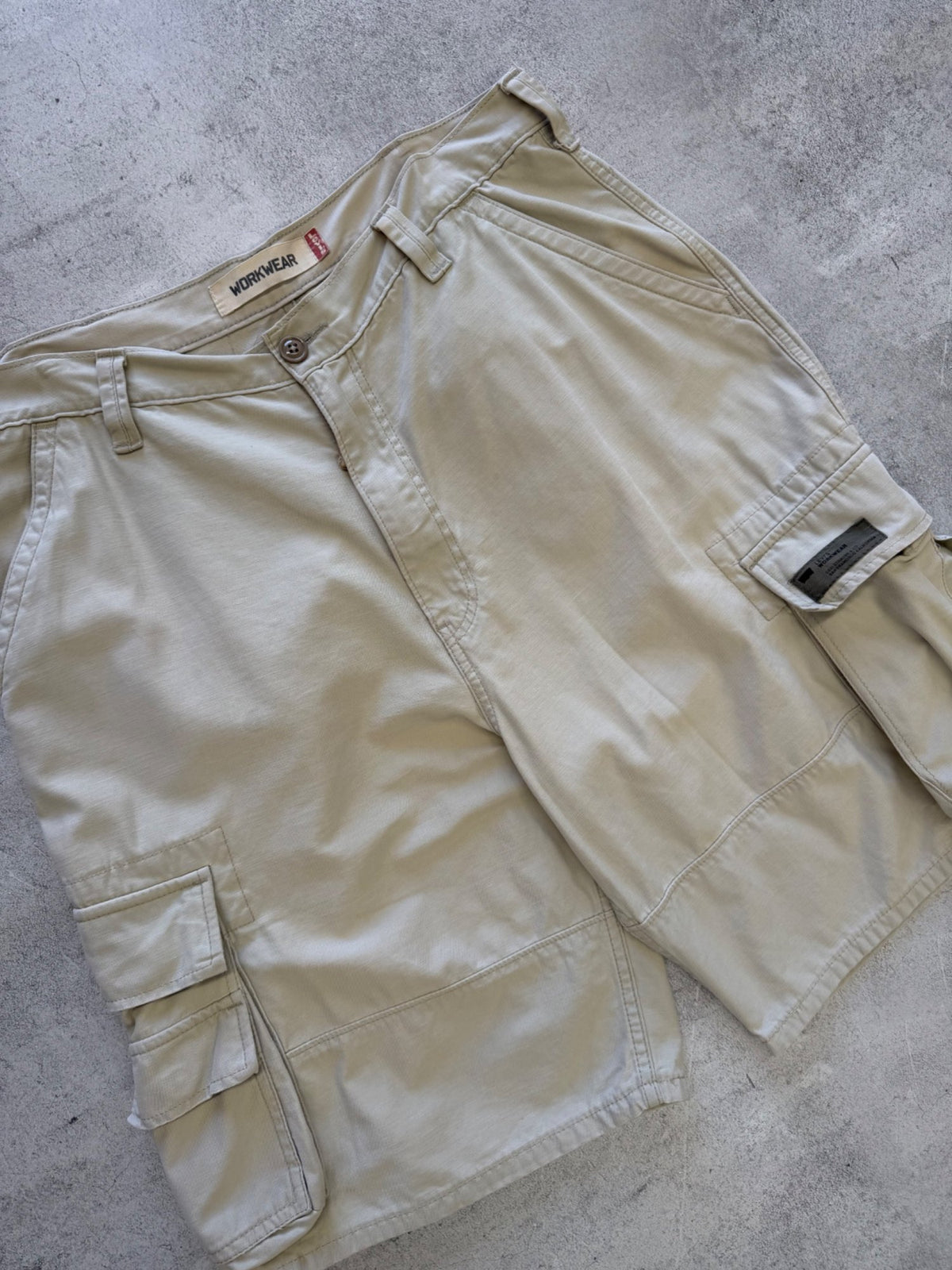 Levi's Workwear Cargo Shorts - W36