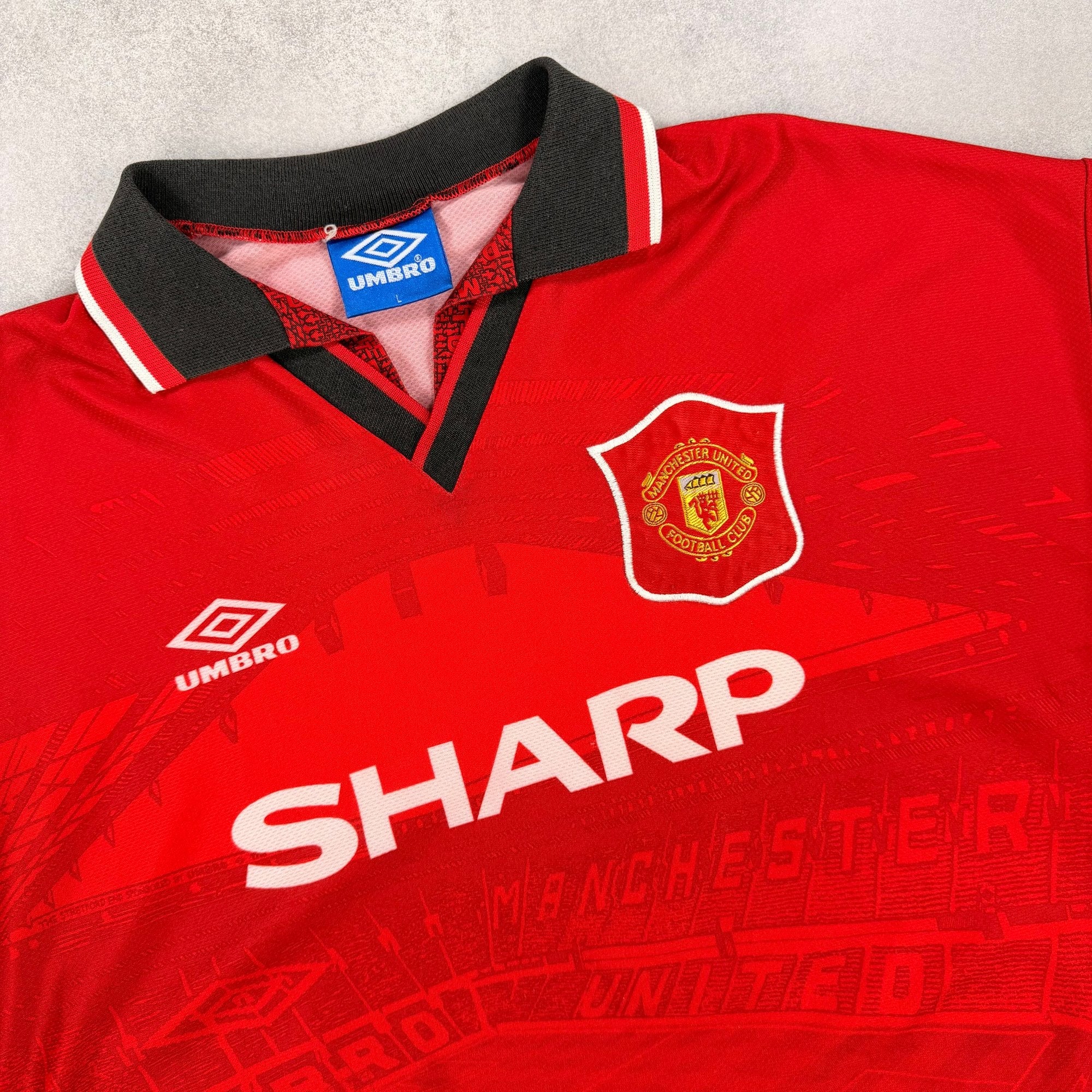 Manchester United Football Jersey - L