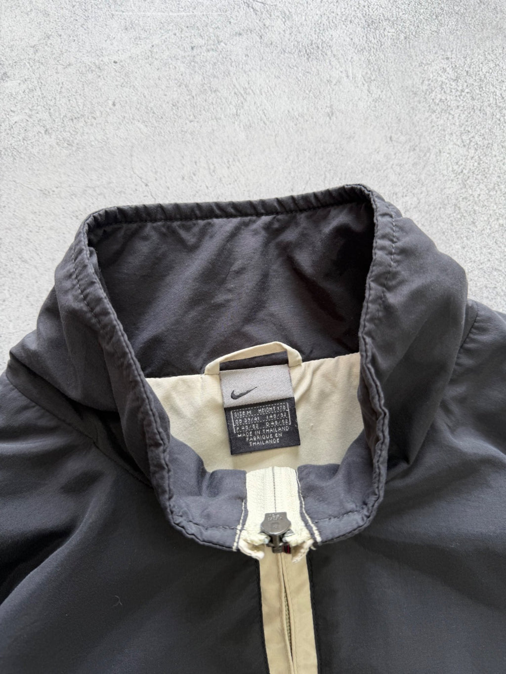 Vintage Nike Windbreaker Jacket - L