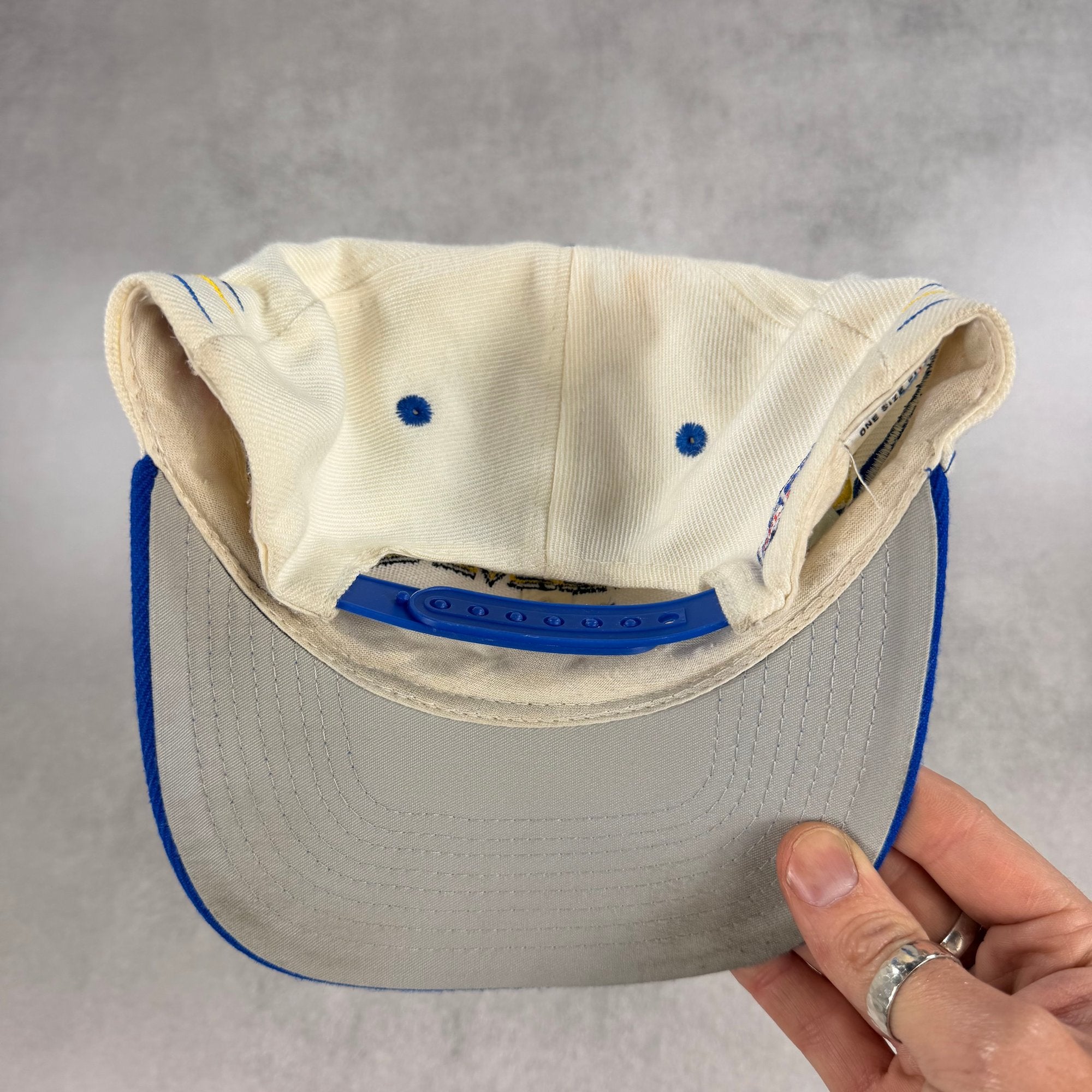 NFL Pro Line Rams Cap