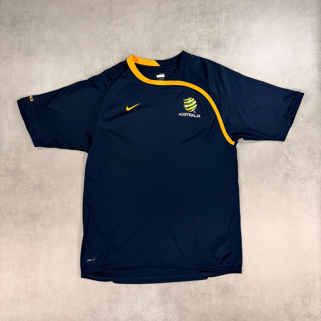 Nike Australia Soccer Jersey - L