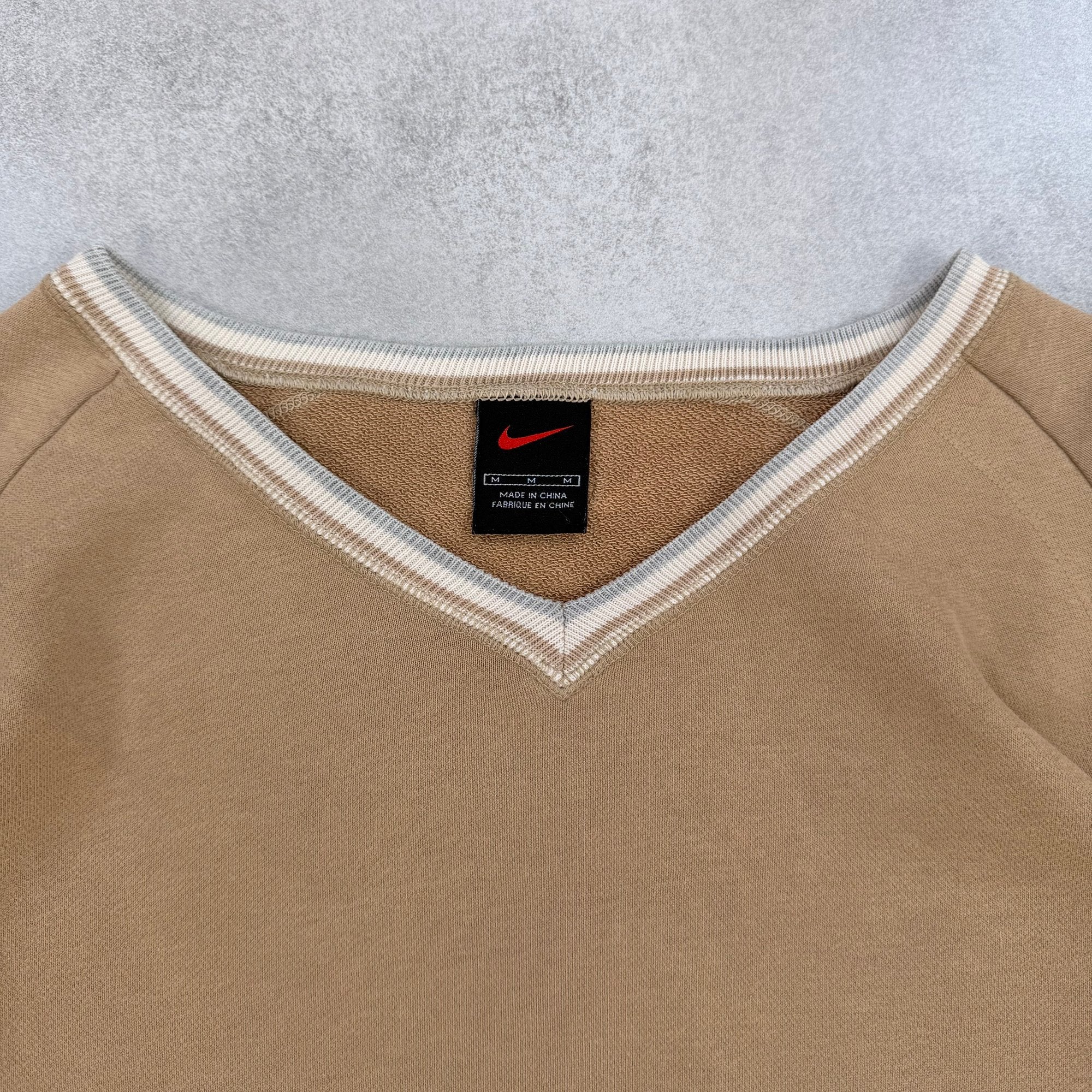 Nike V-Neck Sweatshirt - M