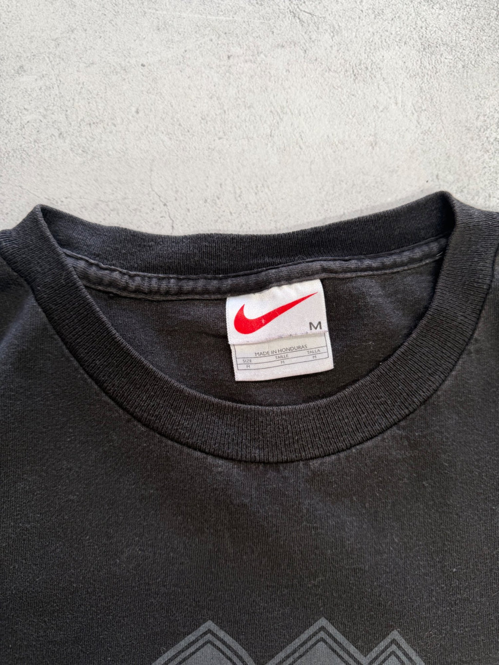 Nike Athletic Approved T-Shirt - L