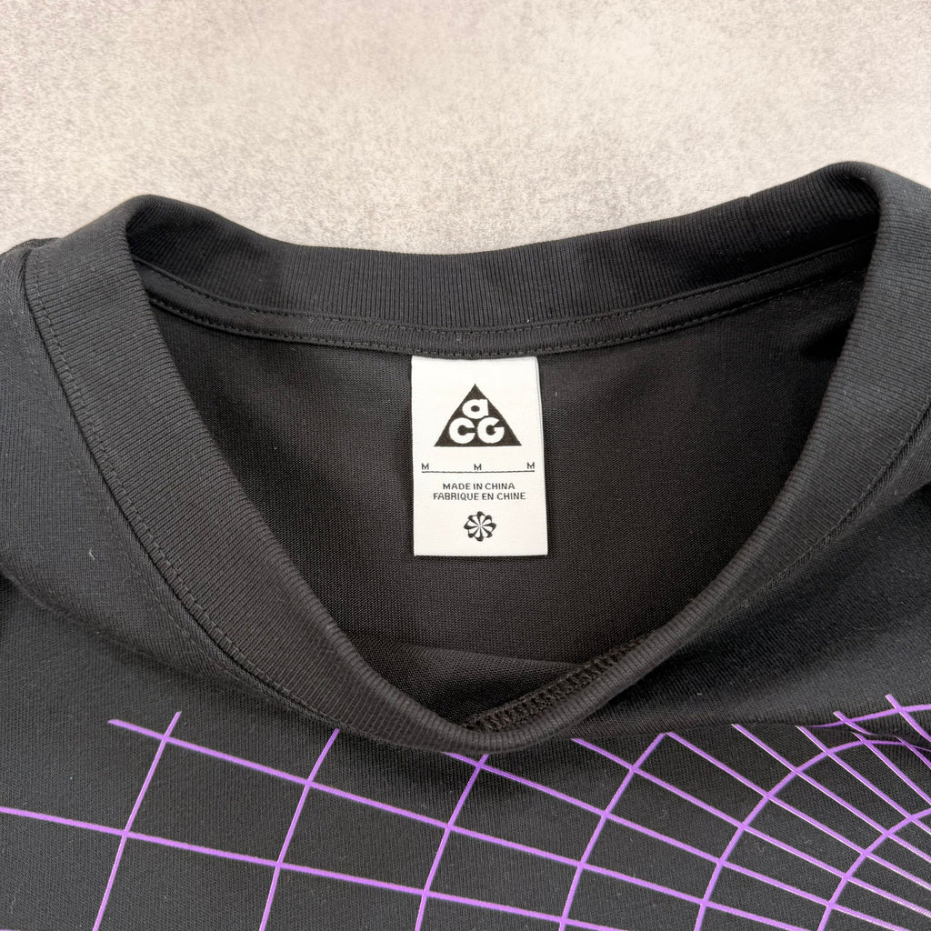 ACG Long Sleeve T-Shirt - M