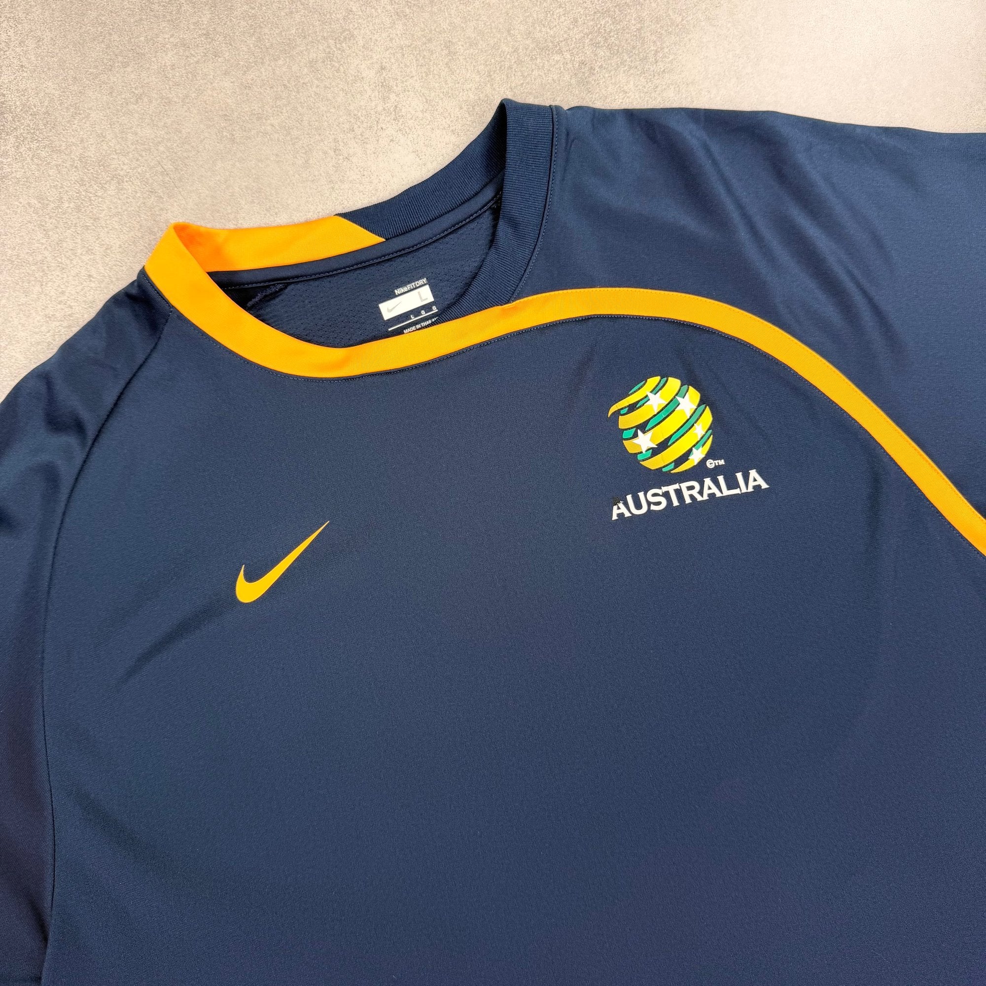 Nike Australia Soccer Jersey - L