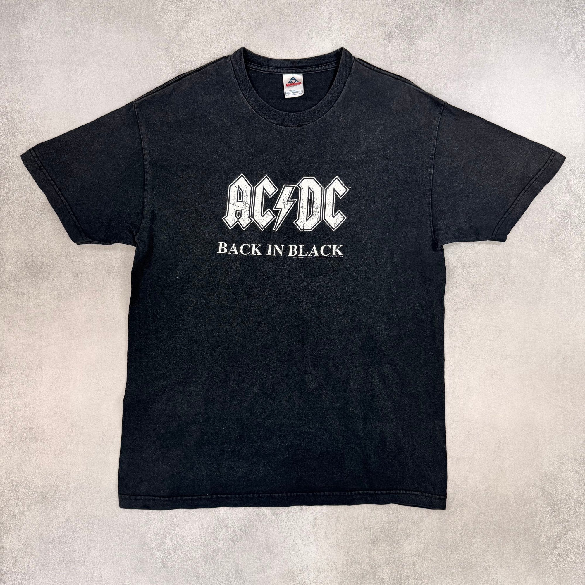 AC/DC Back In Black T-Shirt - L – Restated Vintage Store