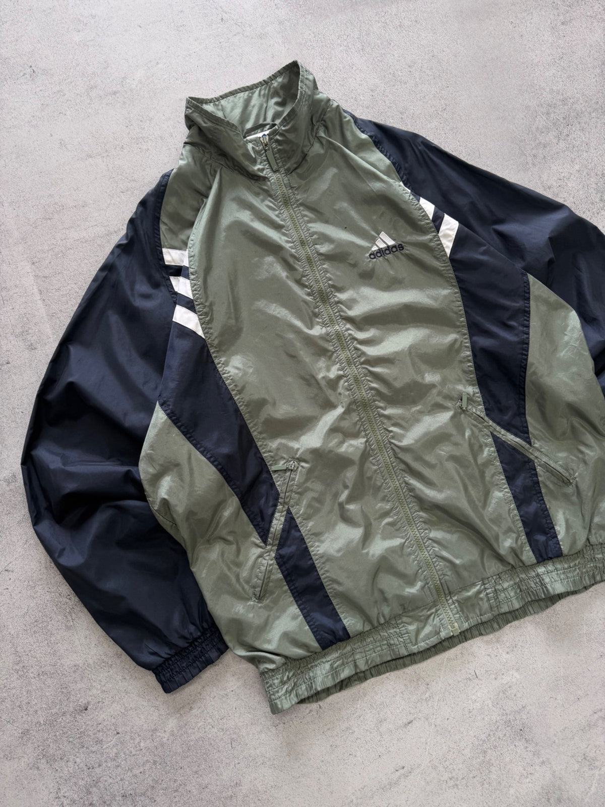 Adidas Windbreaker Jacket - L