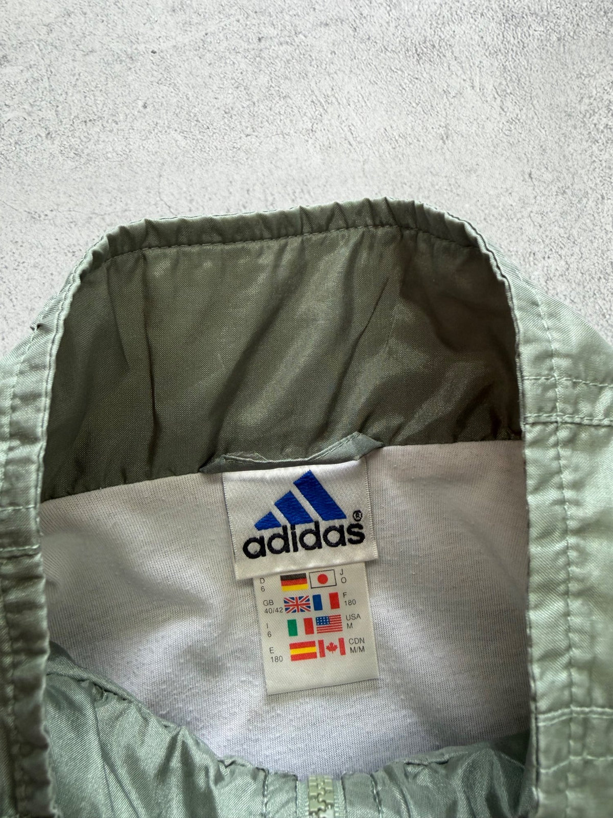 Adidas Windbreaker Jacket - L