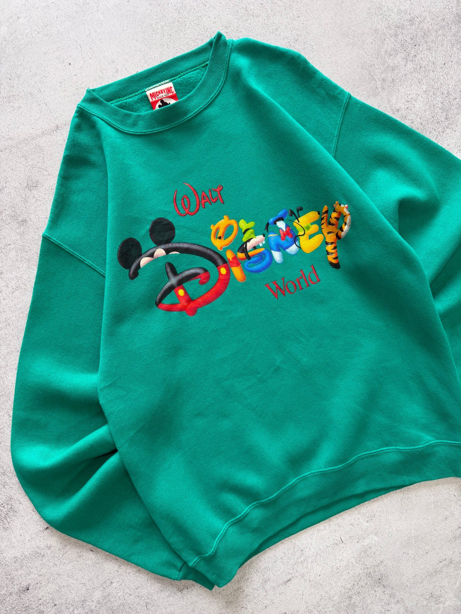 Vintage Disney World Sweatshirt - L