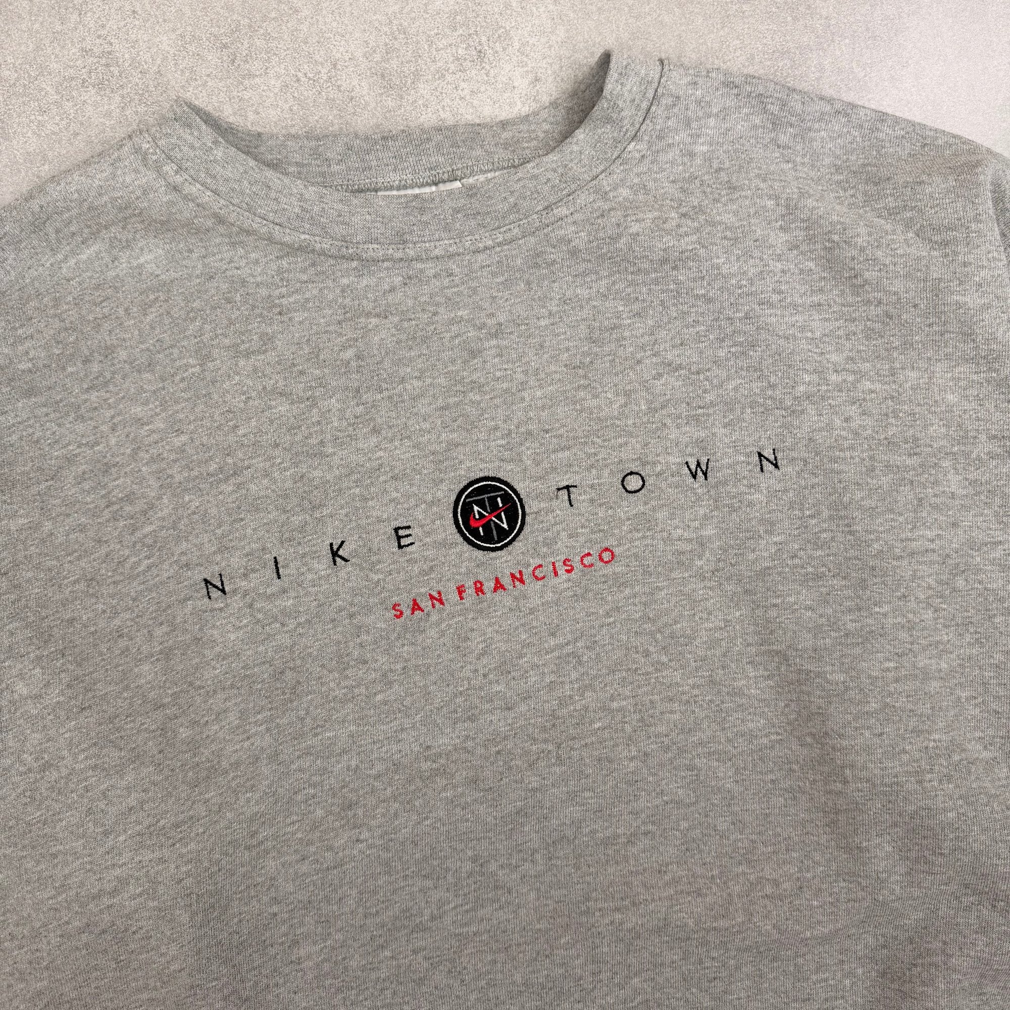 Nike Town Sweatshirt - L