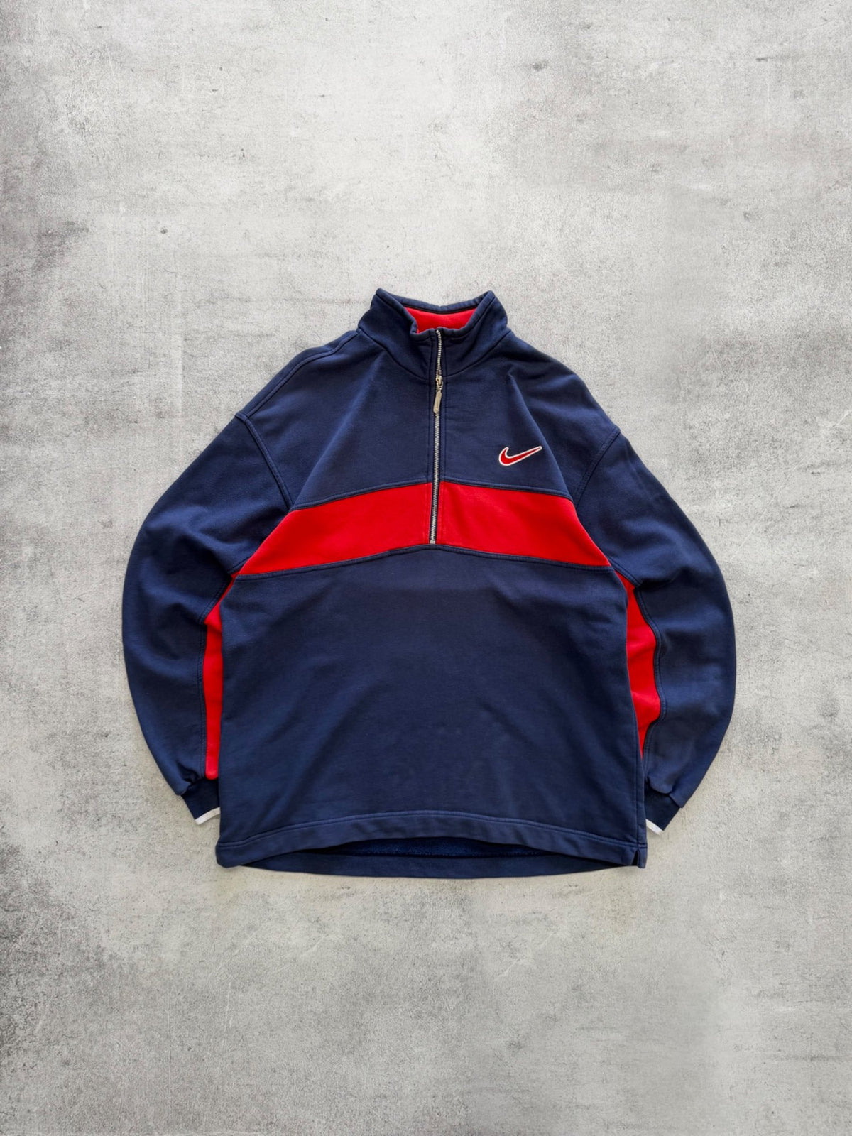 Vintage Nike Half-Zip Sweatshirt - L