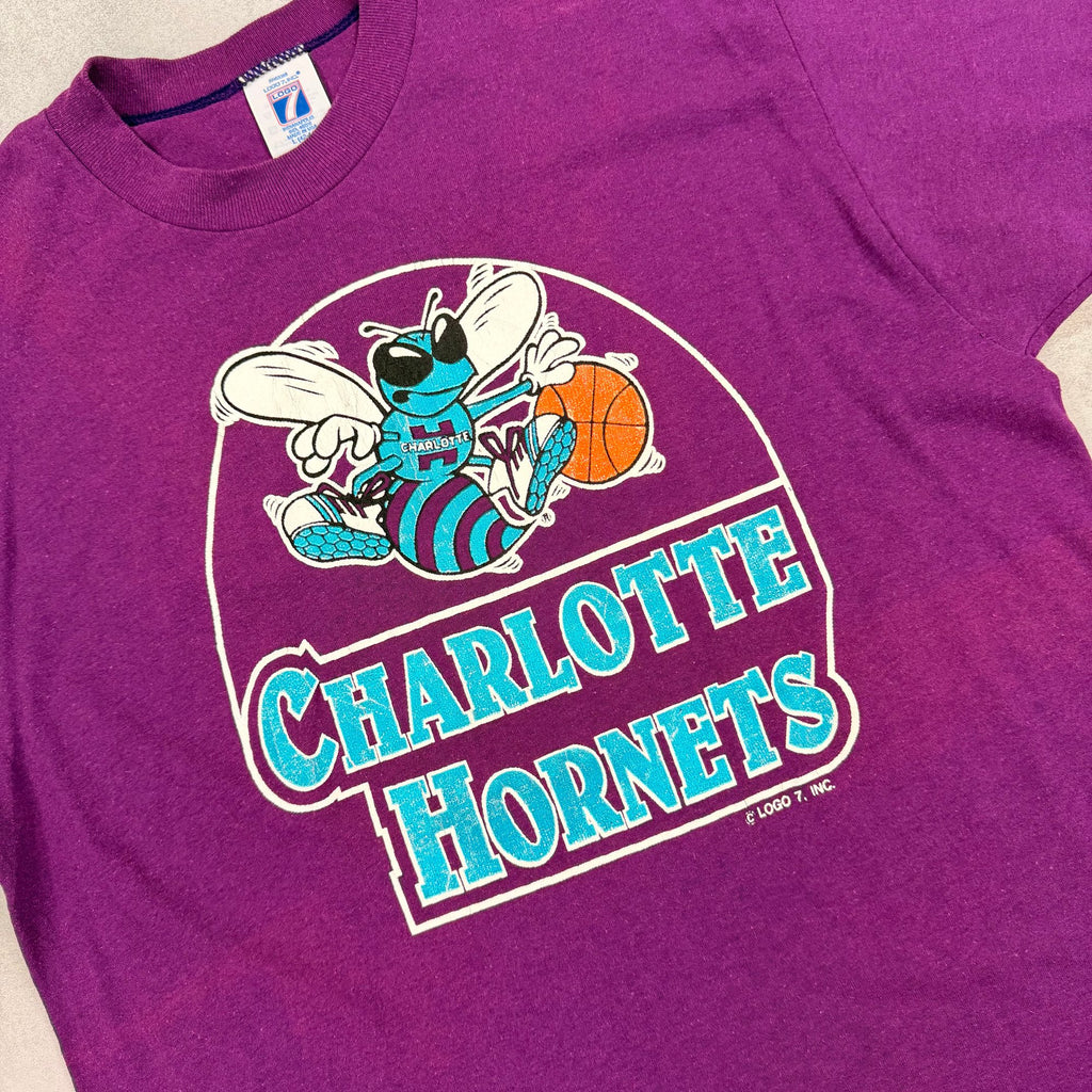 Logo 7 Charlotte Hornets T-Shirt - L