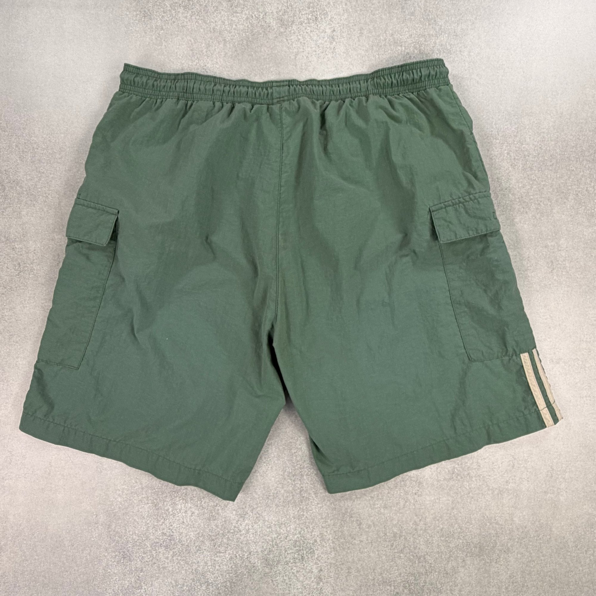 Adidas Cargo Shorts - L