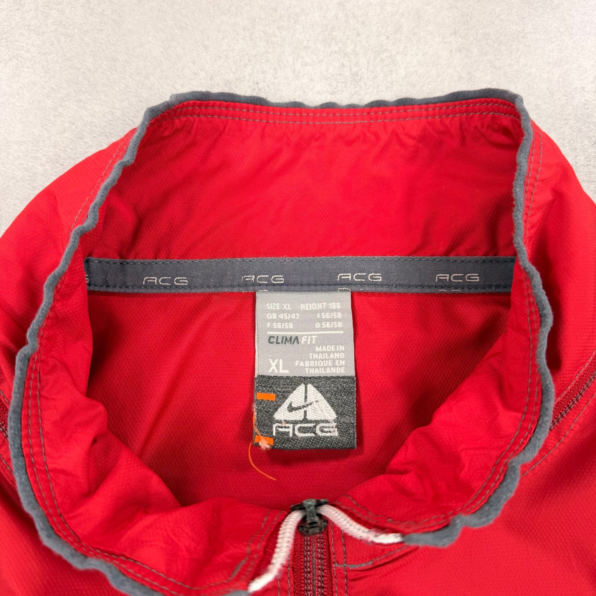 Nike ACG Windbreaker - XL