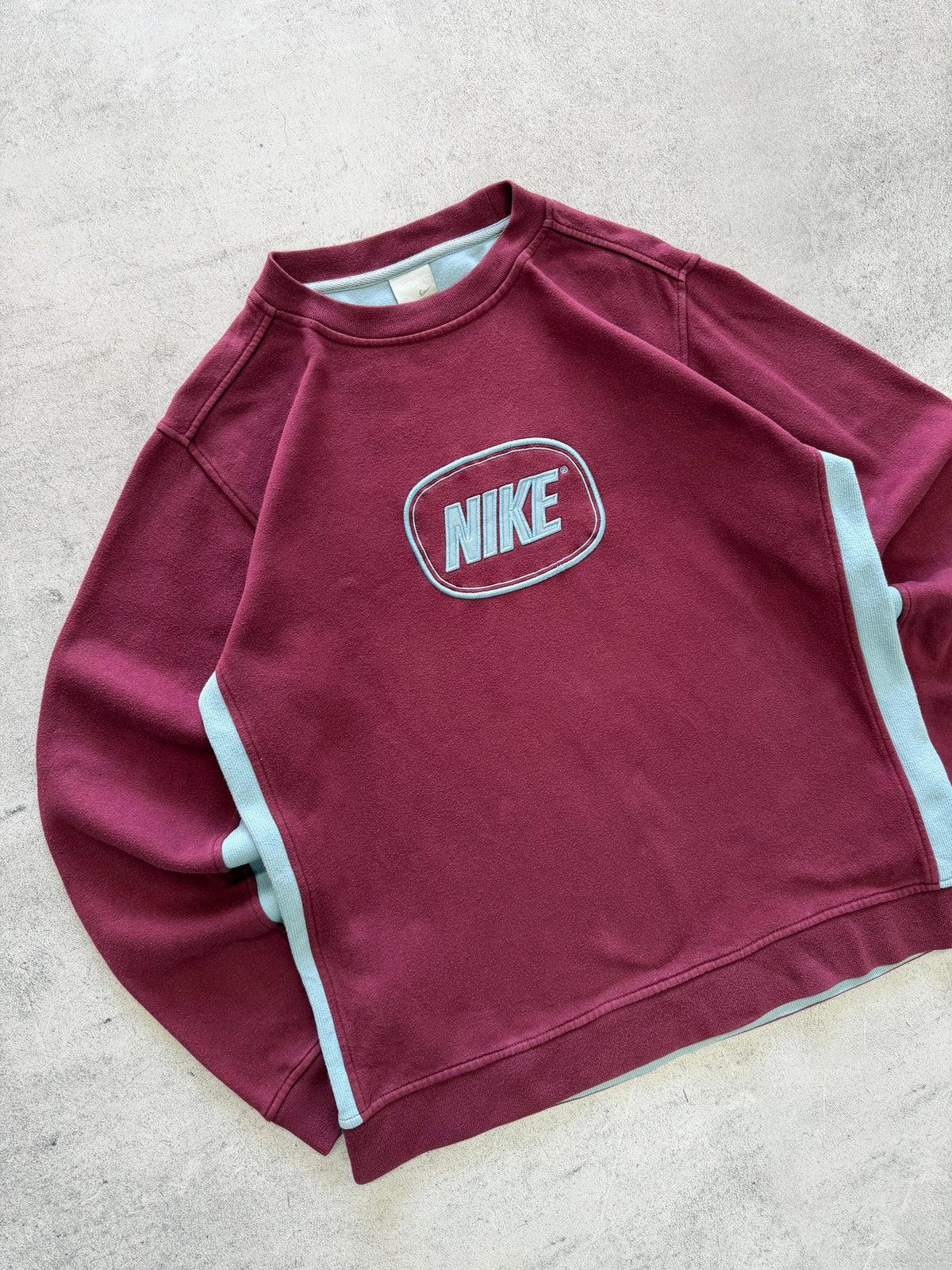 Vintage Nike Sweatshirt - M